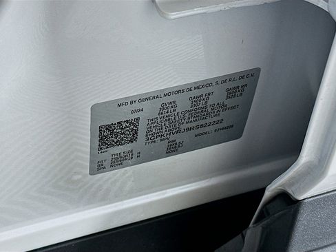 Used 2024 Honda Prologue EX image 12