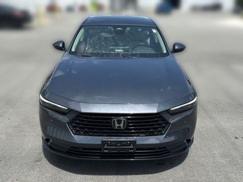 Used 2024 Honda Accord EX image 2