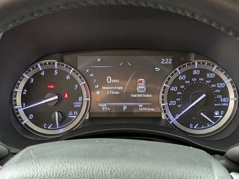 Used 2022 Toyota Highlander XLE AWD/4WD image 16