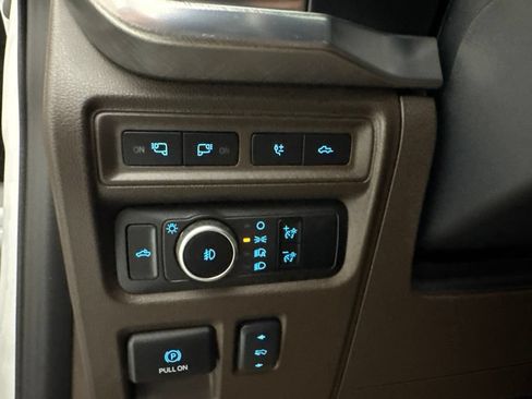 Used 2024 Ford F150 King Ranch w/ FX4 Off-Road Package AWD/4WD image 34