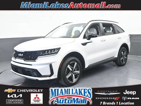 Used 2023 Kia Sorento EX FWD image 1