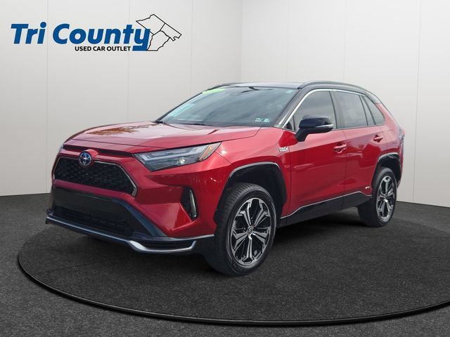 Certified 2023 Toyota RAV4 XSE w/ Weather Package AWD/4WD image 3