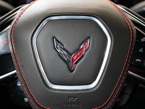 Used 2023 Chevrolet Corvette Stingray Premium Conv w/ Z51 Performance Package image 31