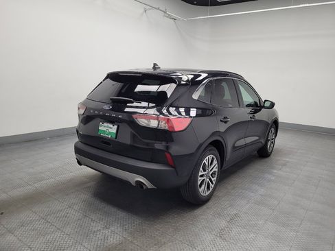 Used 2022 Ford Escape SEL FWD image 9