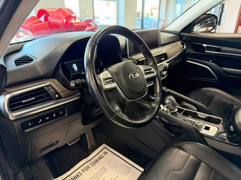 Used 2021 Kia Telluride SX w/ SX Prestige Package image 22