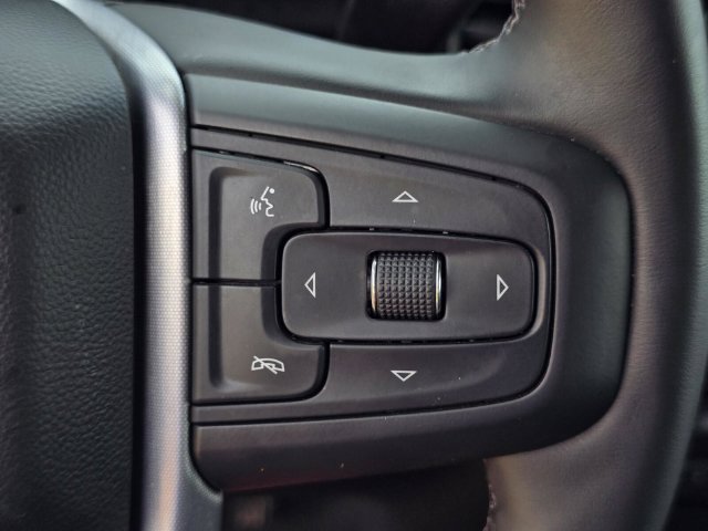 Used 2025 GMC Sierra 1500 SLT AWD/4WD image 24