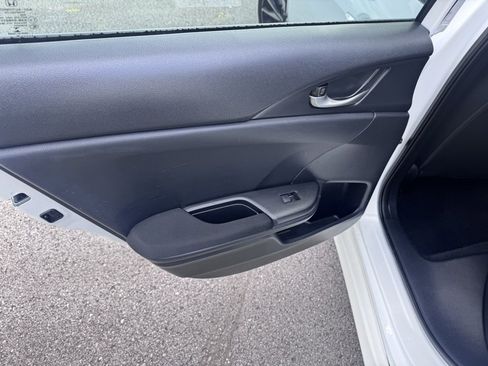 Used 2018 Honda Civic Si image 11