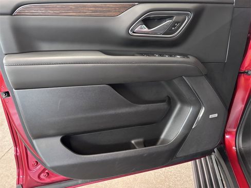 Certified 2024 Chevrolet Tahoe High Country w/ Premium Package image 9