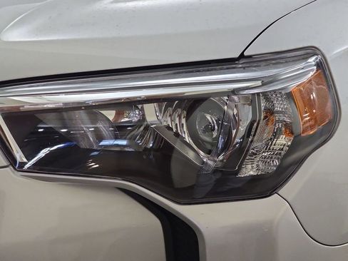 Used 2024 Toyota 4Runner SR5 image 34