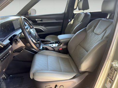 Used 2024 Kia Telluride SX X-Line AWD/4WD image 11