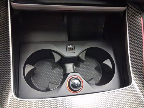 Used 2022 BMW X6 xDrive40i w/ M Sport Package image 27