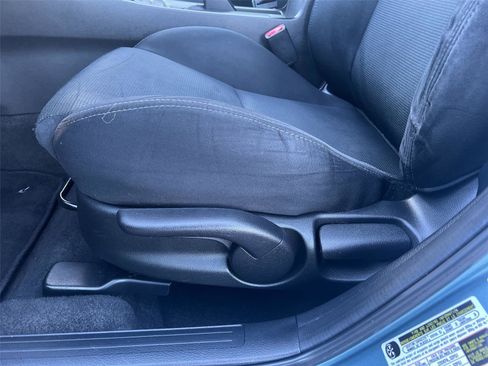 Used 2010 MAZDA MAZDA3 s Sport image 11