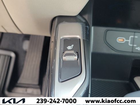 New 2026 Kia Sorento S w/ S Panoramic Sunroof Package FWD image 29