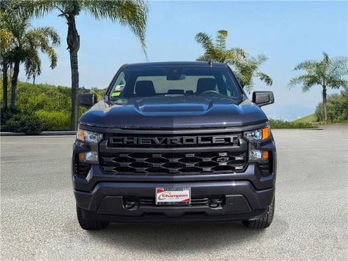 Used 2023 Chevrolet Silverado 1500 Custom RWD image 3