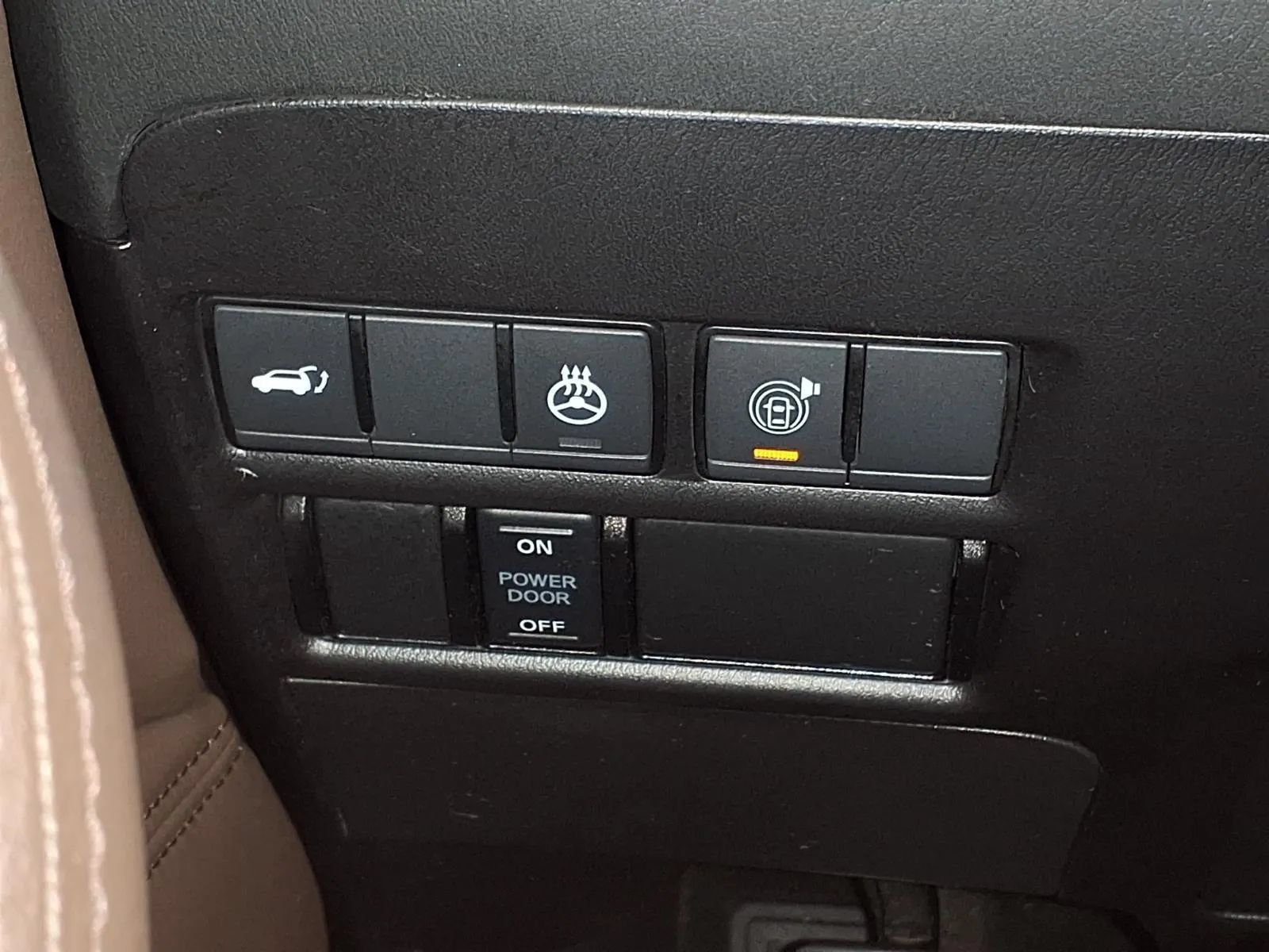 Used 2022 Nissan Armada Platinum w/ Captain's Chairs Package AWD/4WD image 33