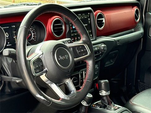 Used 2022 Jeep Gladiator Rubicon w/ LED Lighting Group image 16