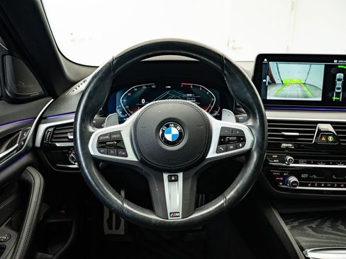 Used 2023 BMW 530i xDrive w/ M Sport Package AWD/4WD image 40