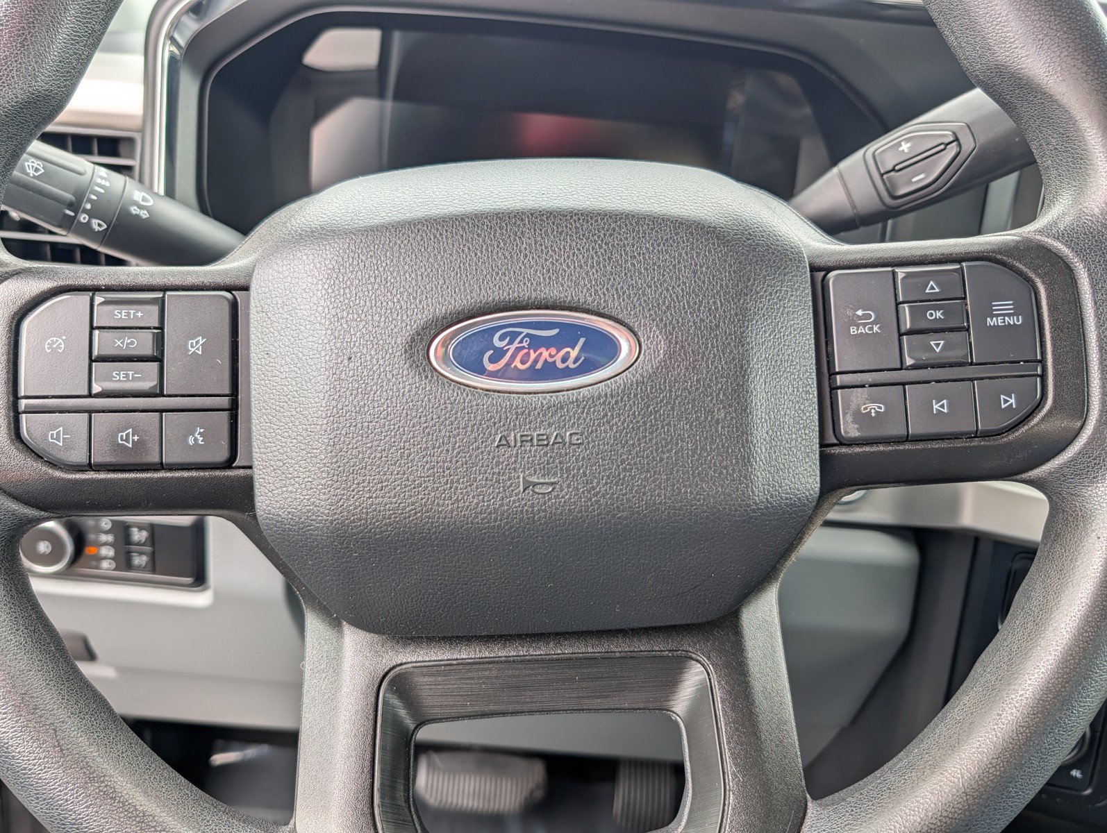 Used 2023 Ford F250 XLT w/ XLT Premium Package AWD/4WD image 24