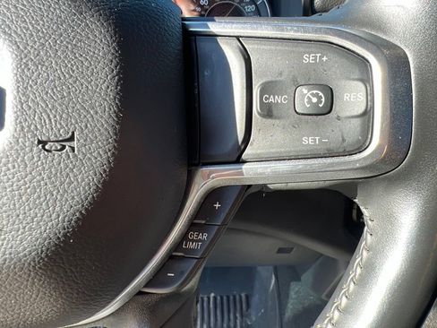 Used 2023 RAM 1500 Laramie AWD/4WD image 13