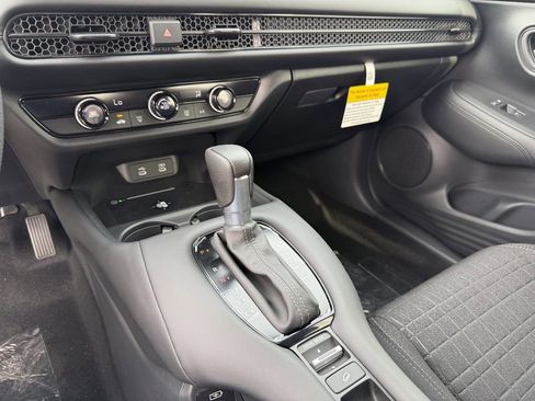 New 2026 Honda HR-V LX image 19