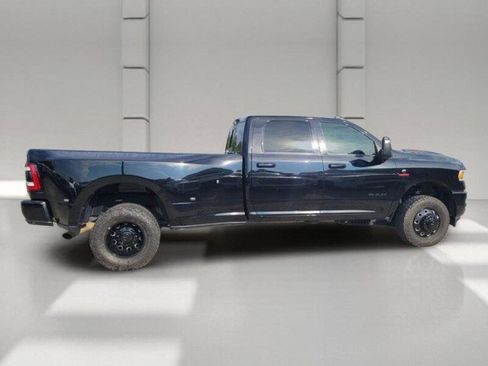 Used 2024 RAM 3500 Laramie w/ Night Edition AWD/4WD image 4