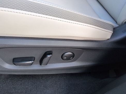 New 2026 Nissan Pathfinder SL image 22