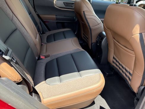 Used 2025 Ford Bronco Sport Outer Banks w/ Outer Banks Tech Package+ AWD/4WD image 15