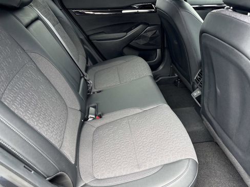 Used 2025 Kia Seltos S FWD image 17