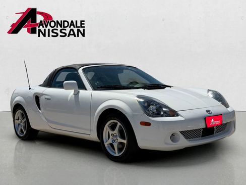 Used 2004 Toyota MR2 RWD image 8