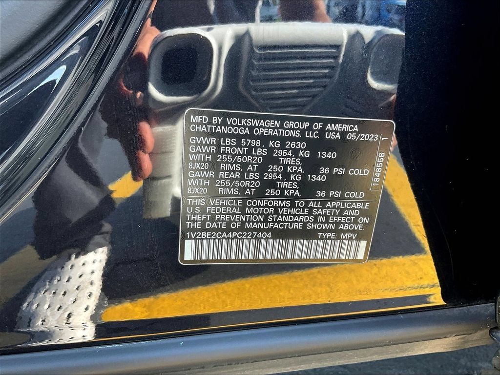 Used 2023 Volkswagen Atlas Cross Sport SEL AWD/4WD image 18