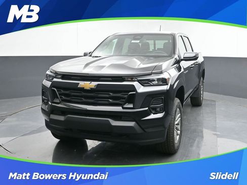 Used 2024 Chevrolet Colorado LT w/ LT Convenience Package III image 1