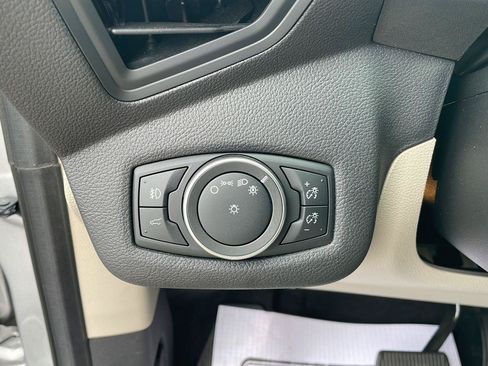 Used 2019 Ford Escape SEL FWD image 13