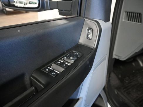 New 2026 Ford F550 4x4 Supercab Super Duty image 12