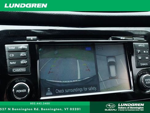Used 2017 Nissan Rogue SV w/ SV Premium Package AWD/4WD image 18