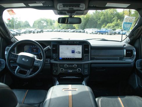 Used 2023 Ford F250 Platinum w/ FX4 Off-Road Package AWD/4WD image 13