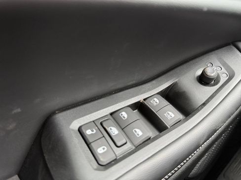New 2026 Jeep Grand Cherokee Altitude AWD/4WD image 28