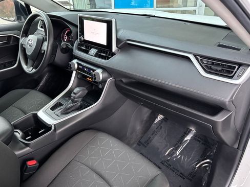 Used 2023 Toyota RAV4 XLE image 20