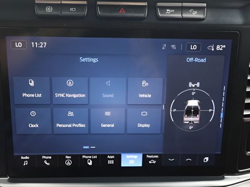 Used 2024 Ford F250 Lariat w/ FX4 Off-Road Package AWD/4WD image 16