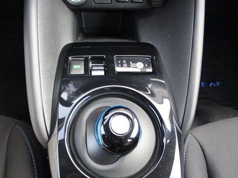 Used 2023 Nissan Leaf SV Plus w/ Protection Package FWD image 15