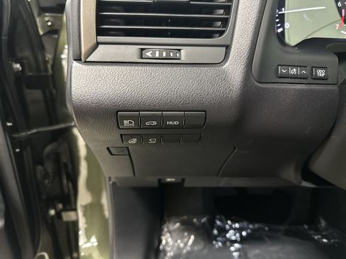 Used 2022 Lexus RX 350 AWD w/ Luxury Package image 37
