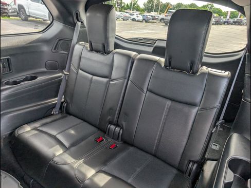 Used 2014 Nissan Pathfinder Platinum w/ Platinum Premium Package FWD image 12