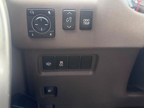 Used 2019 Lexus GX 460 Premium AWD/4WD image 14