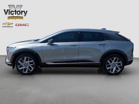 Used 2025 Cadillac Optiq Luxury 1 AWD/4WD image 3