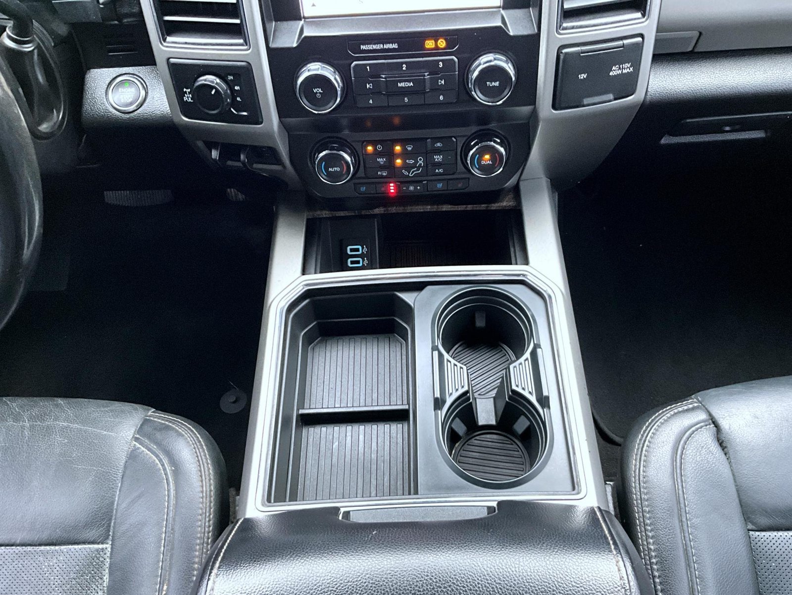 Used 2019 Ford F350 Lariat w/ Lariat Ultimate Package AWD/4WD image 15