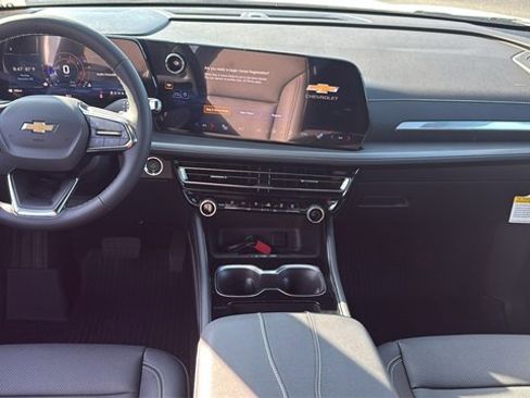 New 2026 Chevrolet Traverse LT w/ Driver Confidence Package image 26