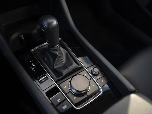 Used 2023 MAZDA MAZDA3 s image 10