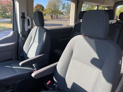 Used 2022 Ford Transit 350 XLT image 17