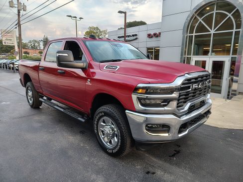 New 2026 RAM 2500 Tradesman image 2