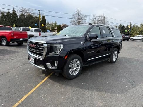 Used 2022 GMC Yukon SLT AWD/4WD image 11