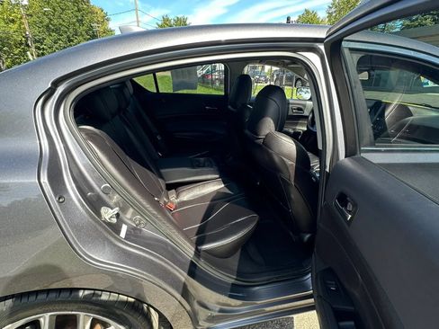 Used 2019 Acura ILX FWD image 32
